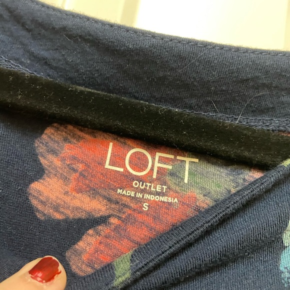 Floral Longsleeve from LOFT - Picture 2 of 2